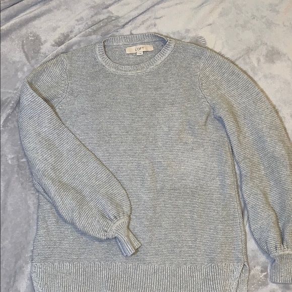 LOFT Sweaters - 4/ 30$ Loft grey sweater size Med